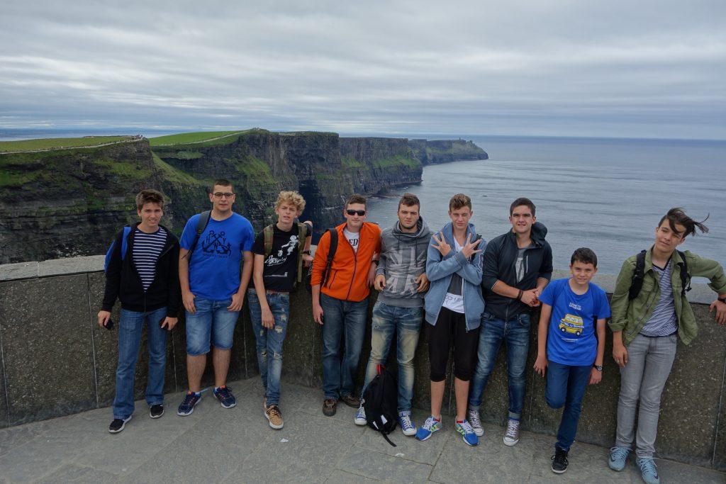 Tabara Lb Engleza Dublin Irlanda, Cliffs of Moher