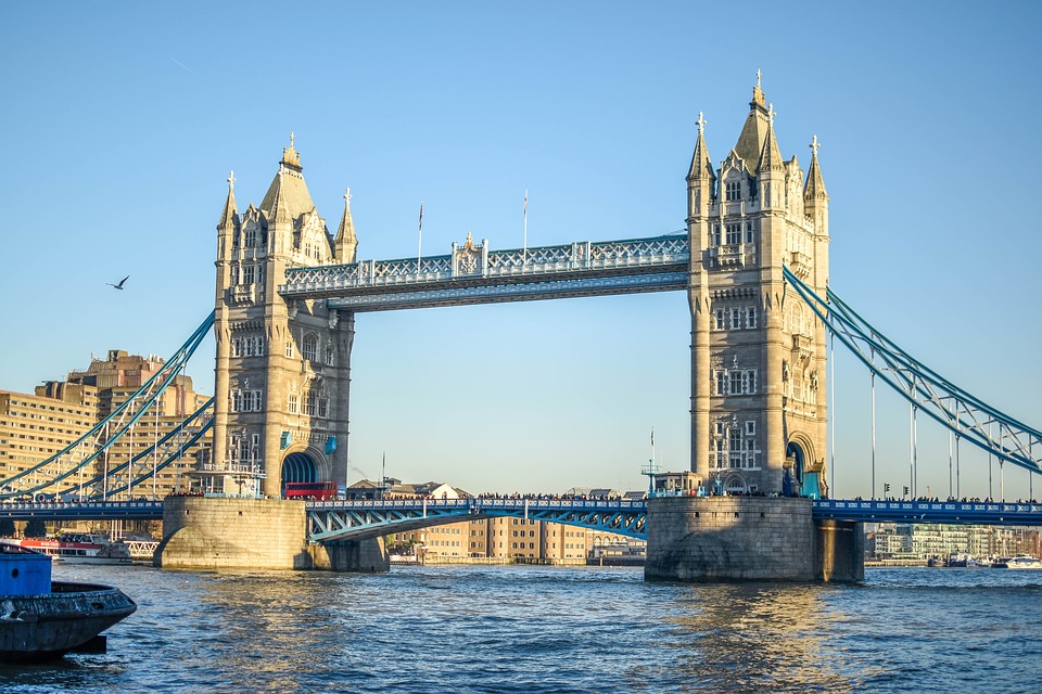 tower bridge