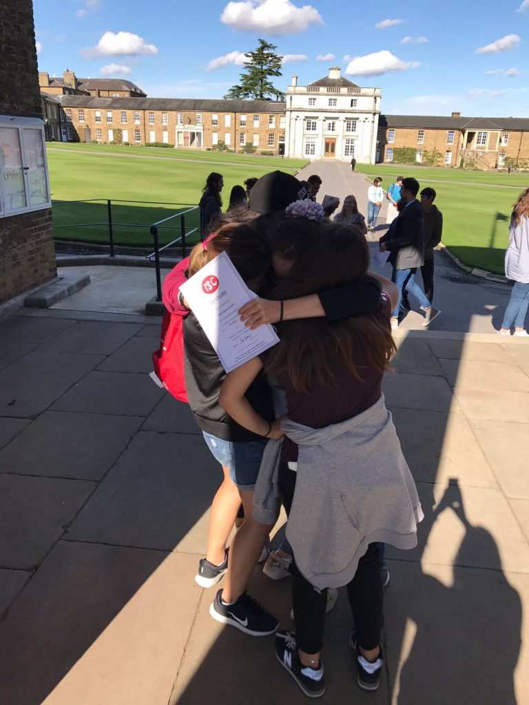 Tabara Haileybury College 2017, UK 23 iul - 06 aug Mirunette