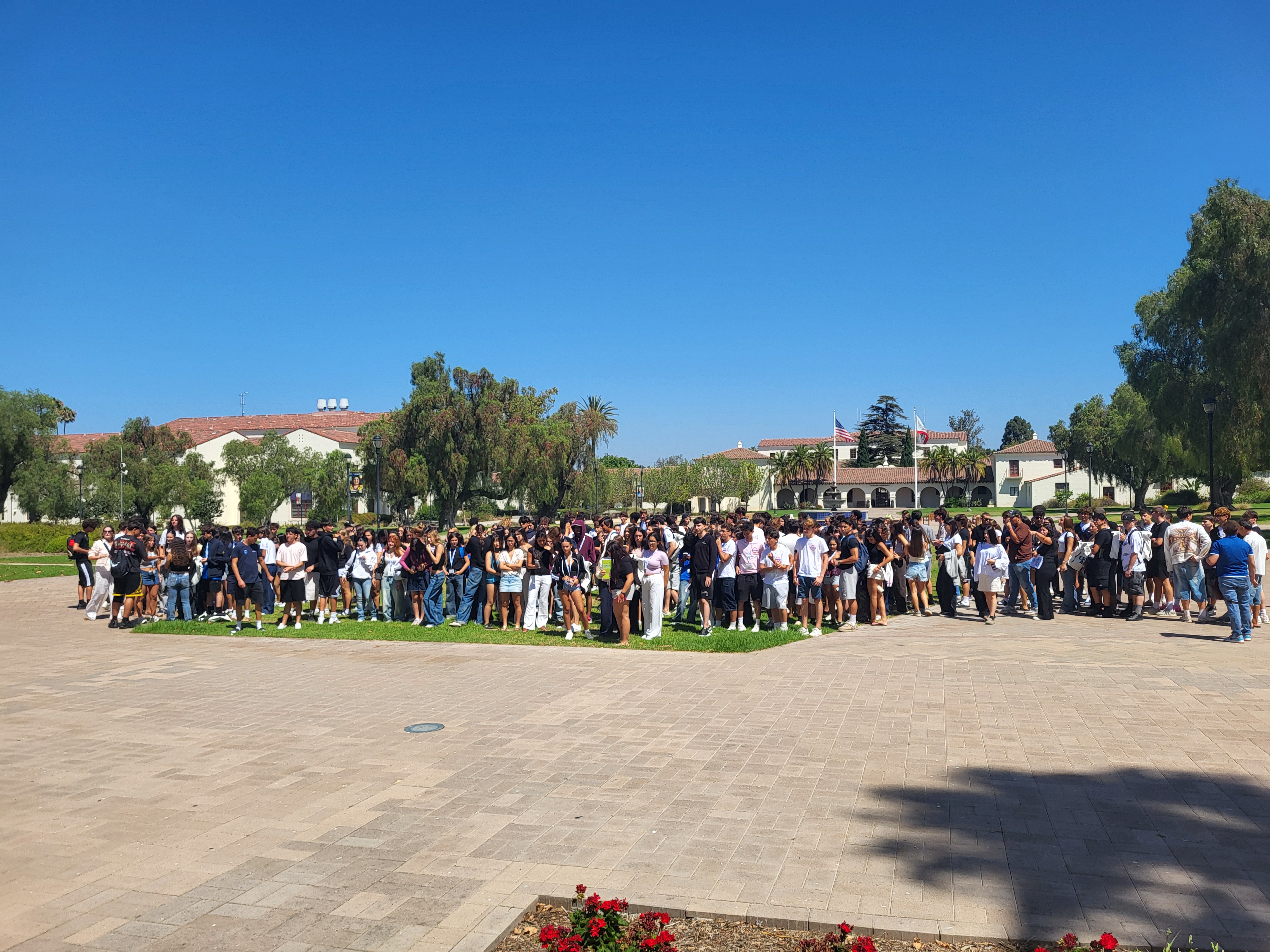 Tabără de engleză în Los Angeles: două săptămâni între campus, Pacific și Hollywood