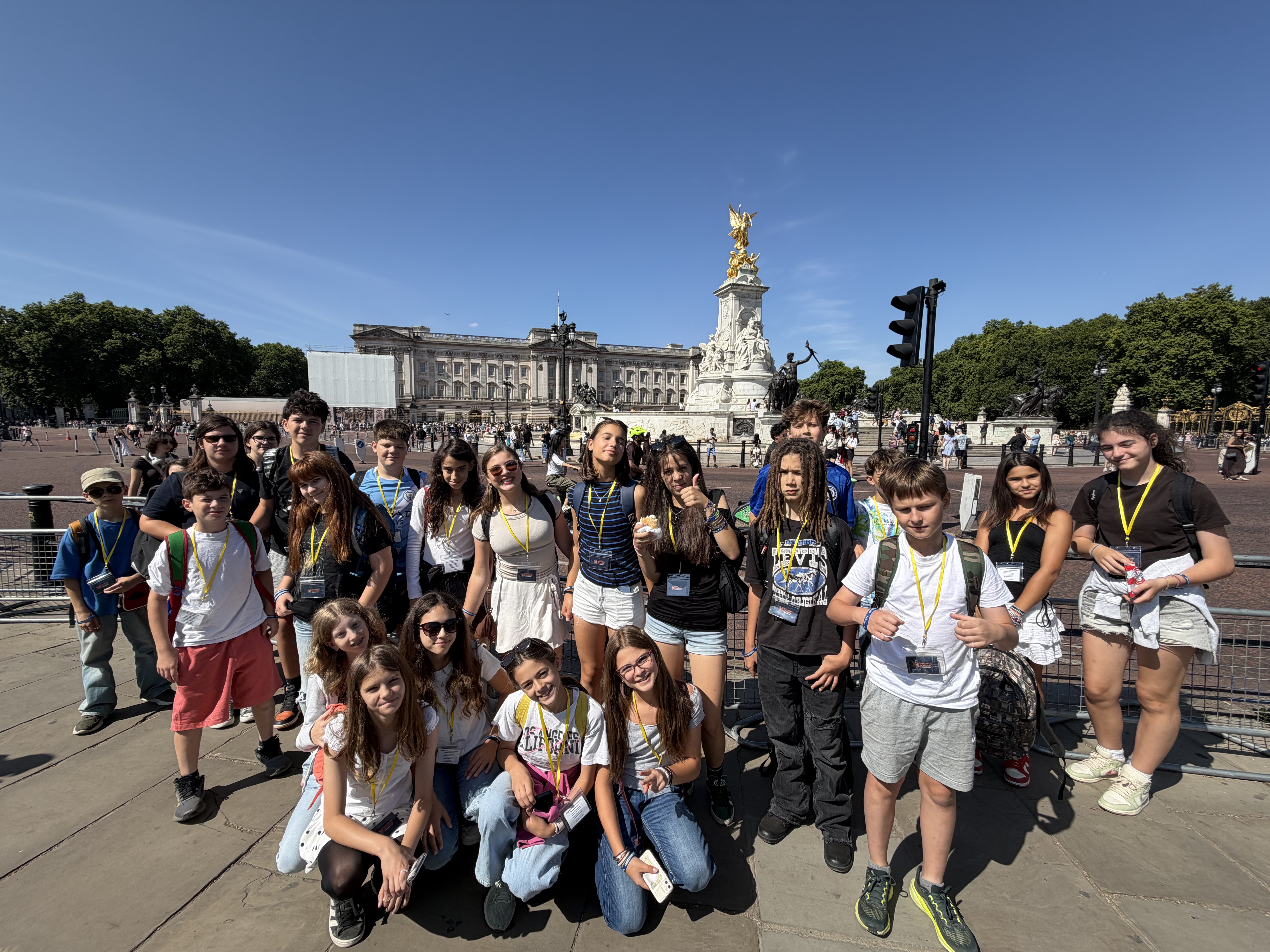 Cum arată o tabără de vară la Leighton Park School? O experiență internațională în inima Angliei