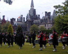 tabara de limba engleza fettes college edinburgh scotia.jpg