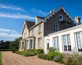 Tabara lb. Engleza activa & Multi-activitati Claremont School, UK