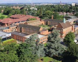 Tabara Limba Engleza Academic Enrichment - Whitgift School, Londra, Anglia