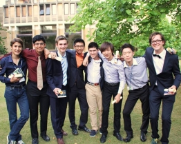 tabara limba engleza young business leaders wellington college berkshire.jpg